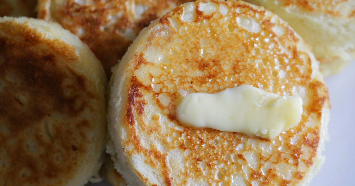 Easiest three-step recipe for delicious homemade crumpets - 9Kitchen