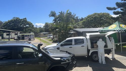 Two bodies found dead in caravans Chinderah, NSW.