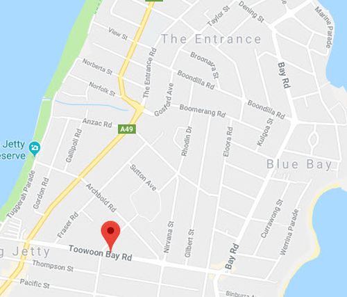 The fight happened at 7.30pm on Monday night on Toowoon Bay Road in Long Jetty. (Google Maps)