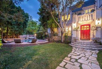 leonardo dicaprios property portfolio real estate: moby los feliz traditional