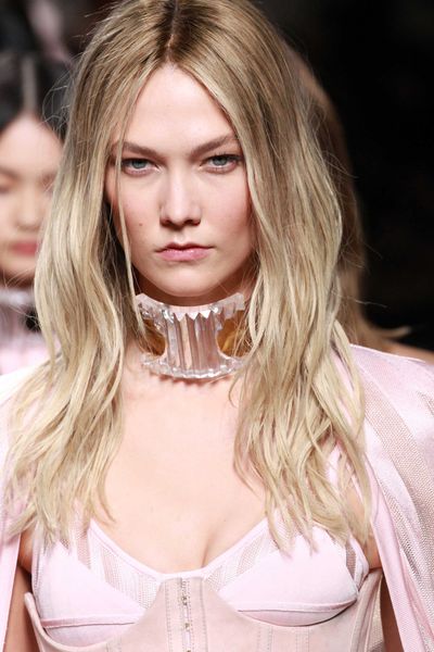 Karlie Kloss went long and blonde