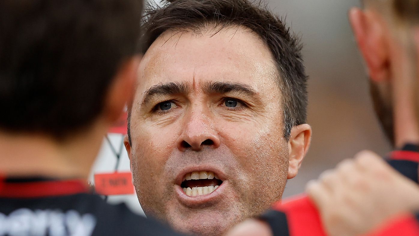 Essendon 'a ticking time bomb' as power struggle shakes embattled club