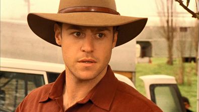 Rodger Corser as Peter Johnson in McLeod's Daughters