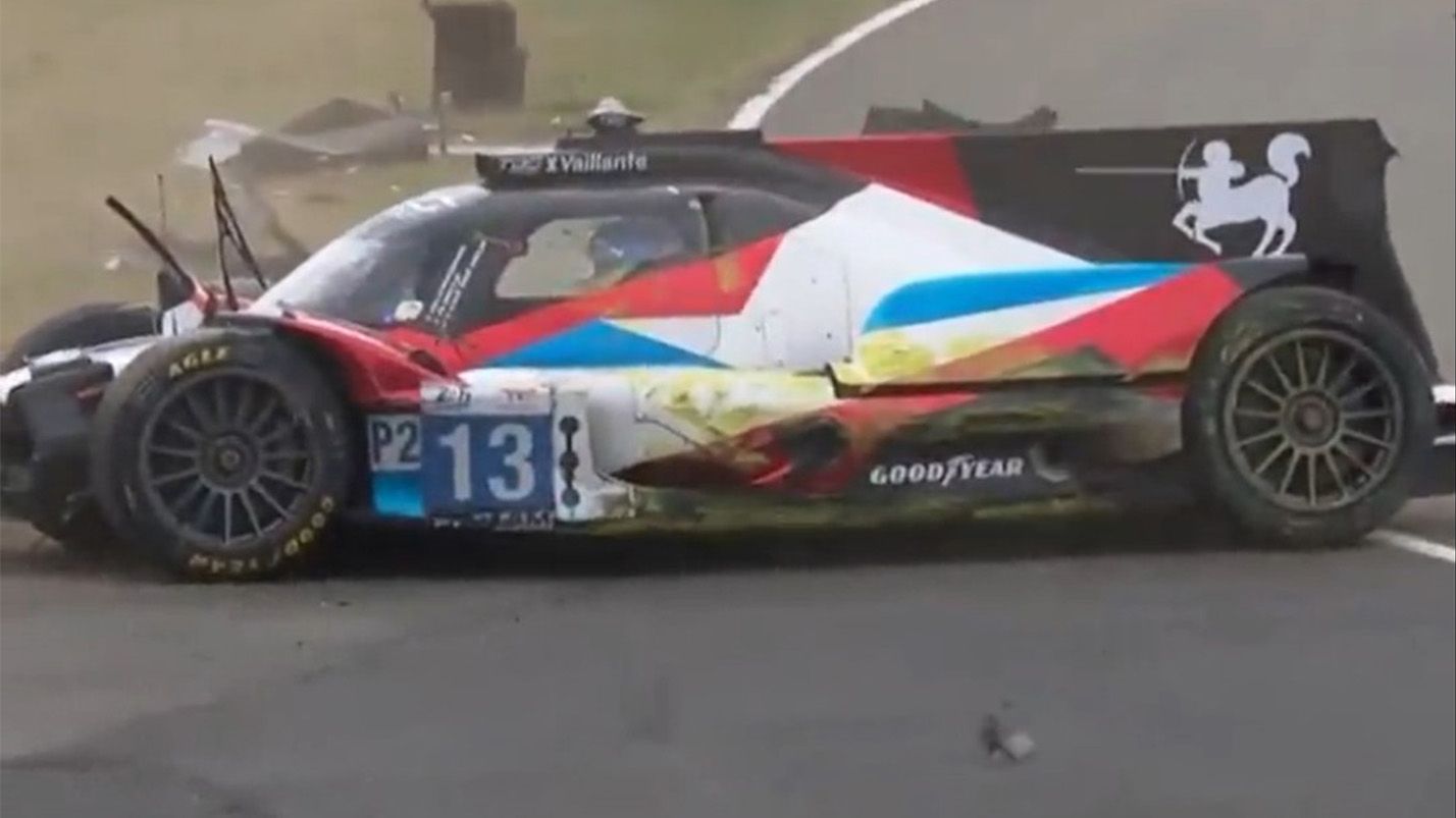 Philippe Cimadomo crashes heavily during the third practice session for the Le Mans 24hr.