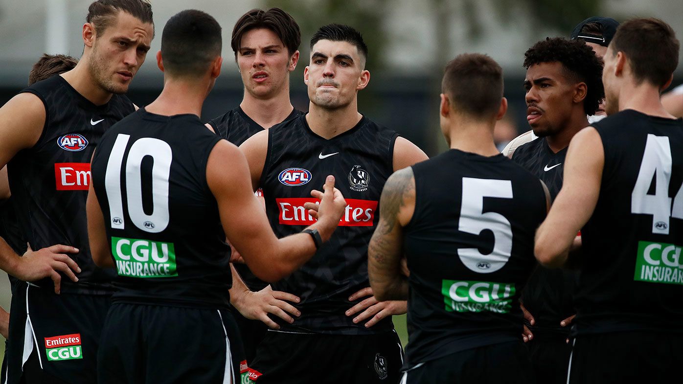 MELBOURNE, AUSTRALIA - FEBRUARY 12: Scott Pendlebury of the Magpies speaks to his teammates during a Collingwood Magpies AFL training session at Holden Centre on February 12, 2021 in Melbourne, Australia. (Photo by Daniel Pockett/Getty Images)