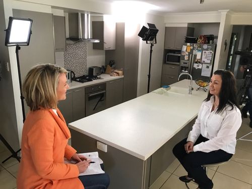 Reporter Georgie Gardner with Simone O'Brien. (9NEWS)