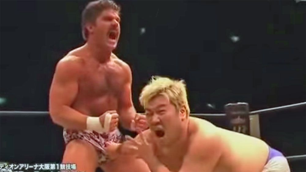 Wrestler uses his penis to flip rival
