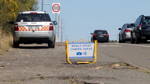 Mobile speed camera