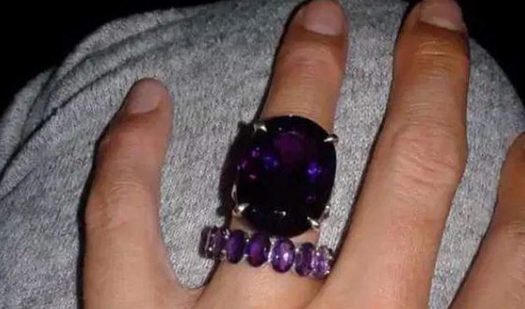 Engagement ring slammed: Massive rock branded "tacky" and roasted on  Facebook - 9Honey