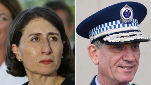 NSW Premier denies Police Commissioner Andrew Scipione's early retirement is a 'junking'