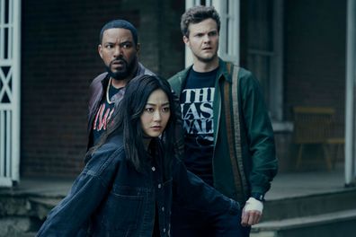 Karen Fukuhara as Kimiko Miyashiro, Jack Quaid as Hughie Campbell and Laz Alonso as Mother's Milk in The Boys