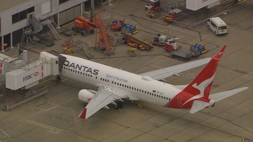 A Qantas flight to Sydney was forced to return to Melbourne shortly after take-off following a mid-air scare.