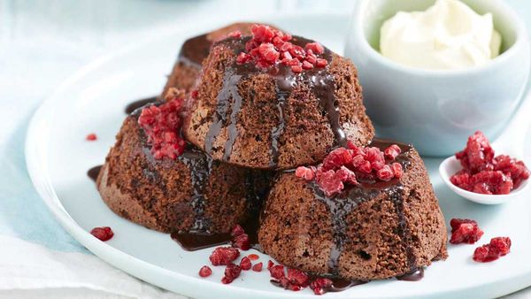 Olive oil chocolate cakes