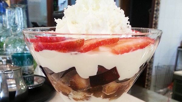 Christmas sahleb trifle