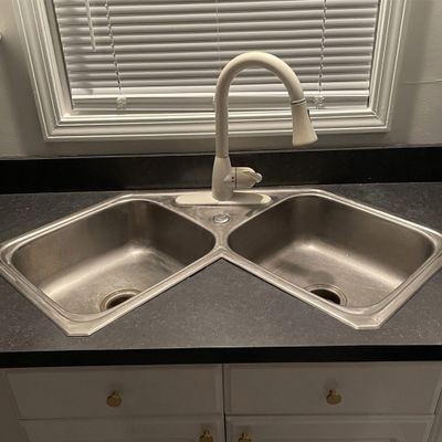 Quirky sink