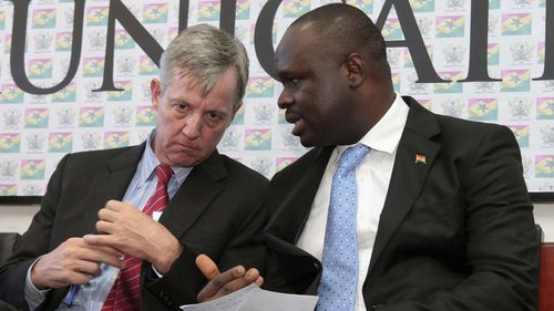 Gana Savunma Bakanı Edward Omane Boamah
