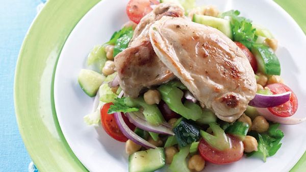 Cajun chicken and chickpea salad