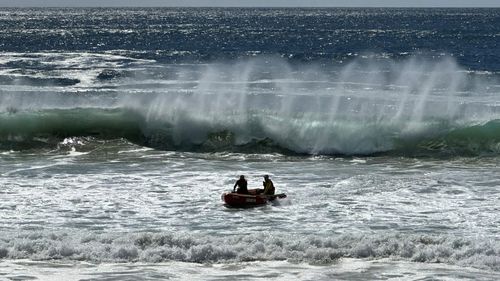 T﻿he body of a man has been found at a popular beach south of Sydney five days after a swimmer went missing. Swimmers at Fairy Meadow Beach in Wollongong called ﻿emergency services and reported a man went into the water and did not reappear on Sunday night. An extensive search of the beach and surrounding waters was carried out but the man was unable to be found.