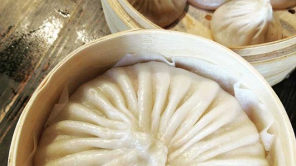 New York's Drunken Dumpling's Instagram-famous giant dumpling. Image: Instagram/drchia