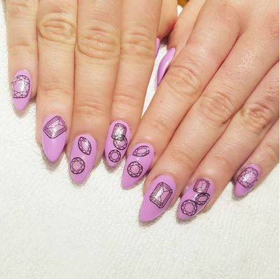 This eye-catching manicure will lift your nail game any day