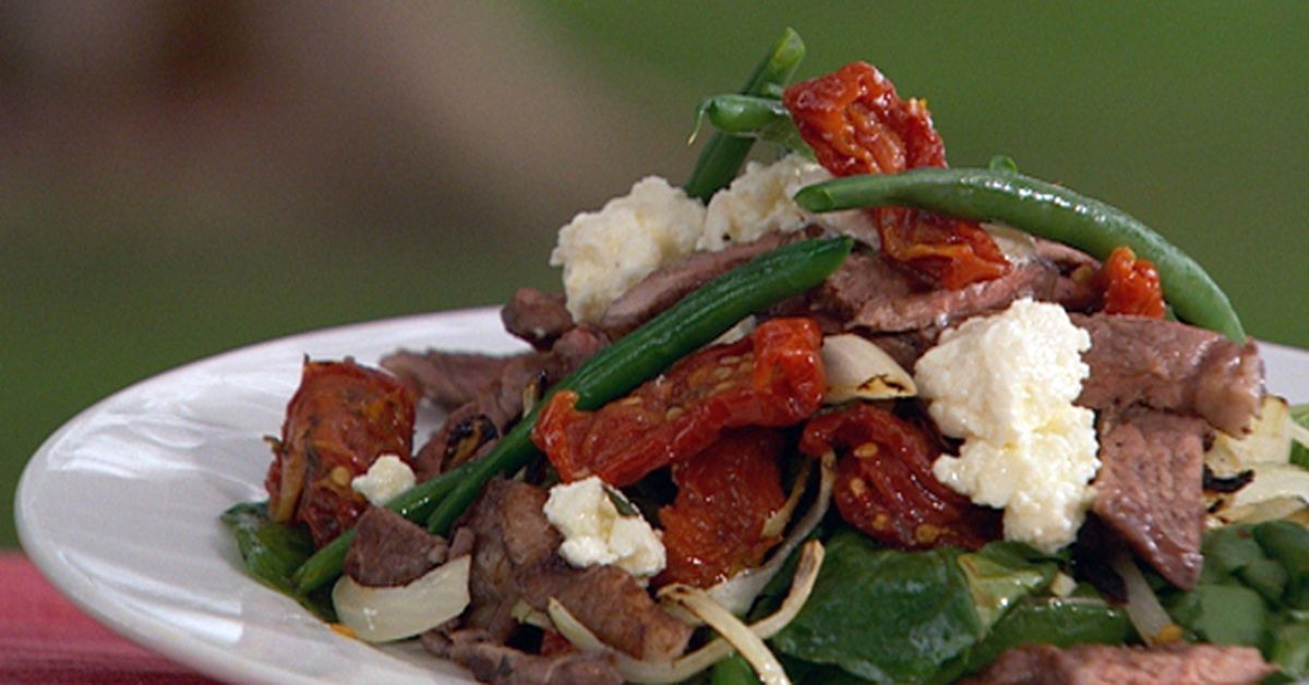 Barbecue beef sirloin with oven dried tomatoes, persian fetta and rocket salad - 9Kitchen