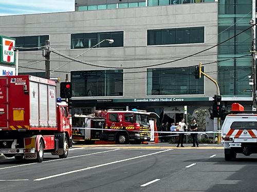Car crashes into building in Niddrie