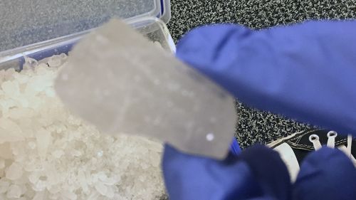 Some 268,000 Aussies regularly use ice: report