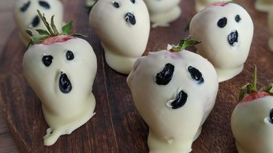 Ghostly strawberry bites