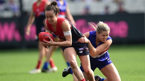 Melbourne captain Daisy Pearce in action. (AAP)