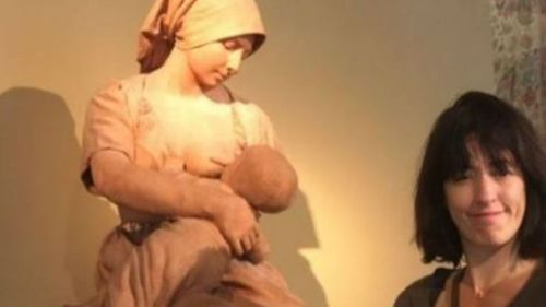 Breastfeeding mum forced to cover up in museum