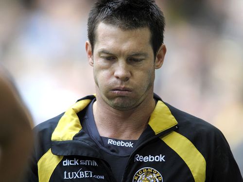 Ben Cousins hospitalised after erratic behaviour on Perth freeway