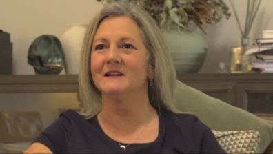 Natalie Abberfield, A Current Affair'a 400.000 dolardan fazla kaybettiğini açıkladı. (A Current Affair)