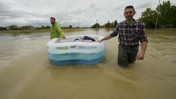 Thousands flee as rivers burst, inundating Italian towns