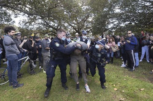 Sydney lockdown protests