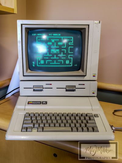 Apple IIe computer -