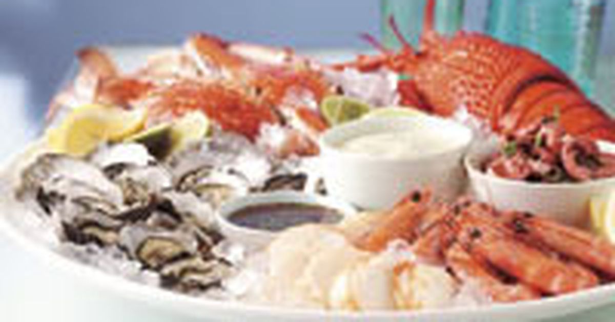 raw seafood platter