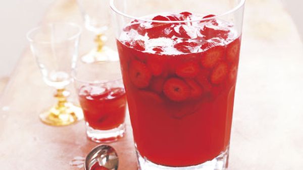 Prosecco, strawberry and peach punch