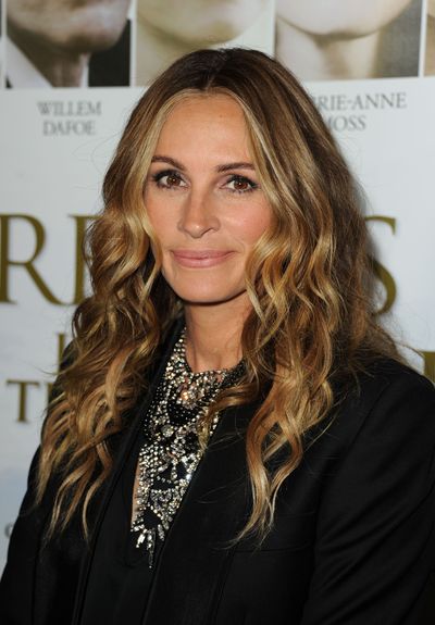 Soft, tousled beach waves at the premiere of Fireflies In The Garden in 2011