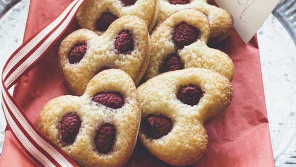 Macadamia and raspberry heart friands