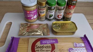 Pantry ingredients for pasta without tinned tomatoes