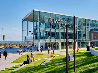 15 - Flinders University