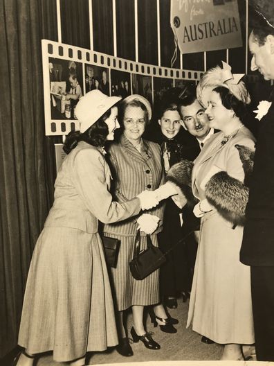 Rosalind Carrodus meeting the Queen Mother in Australia, 1948. 