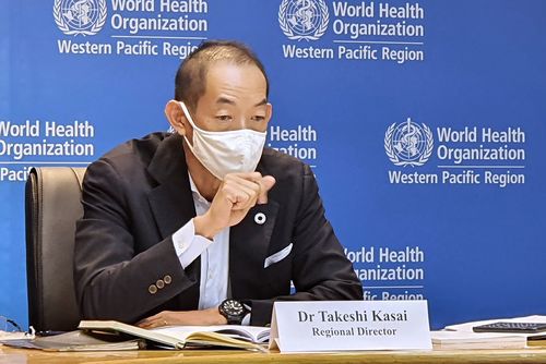 Directorul regional al OMS pentru Pacificul de Vest, Dr Takeshi Kasai, vorbește la Manila, Filipine, joi, 11 noiembrie 2021.