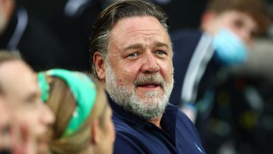 Russell Crowe watches the Australian Open Womens Singles Final match between Ashleigh Barty of Australia and Danielle Collins of United States