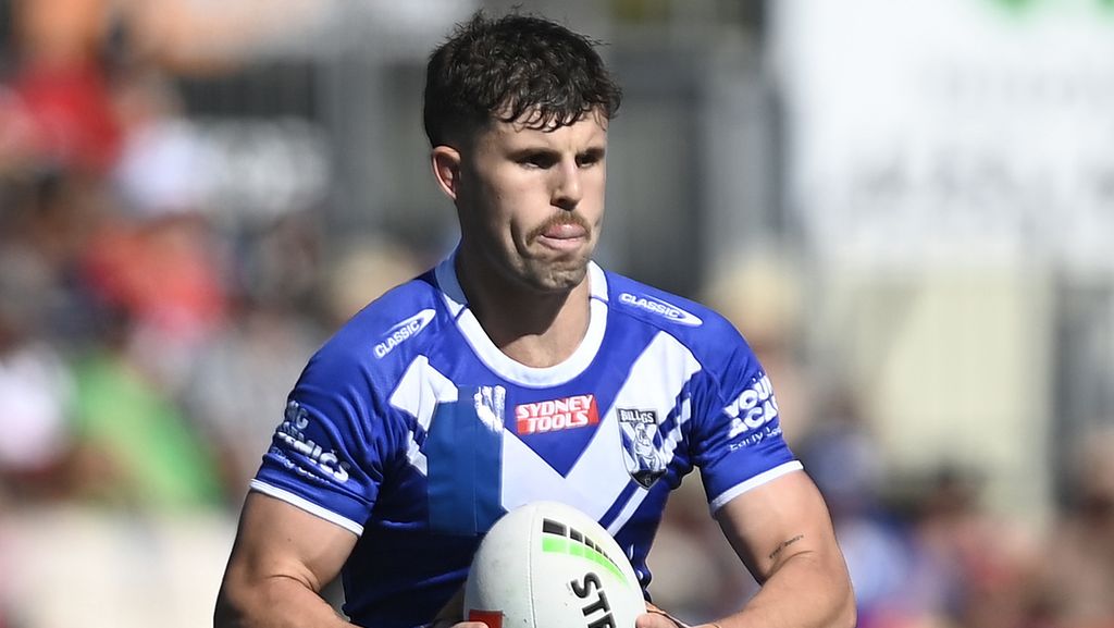 NRL News 2023: Canterbury Bulldogs halfback Toby Sexton on dad's health  scare