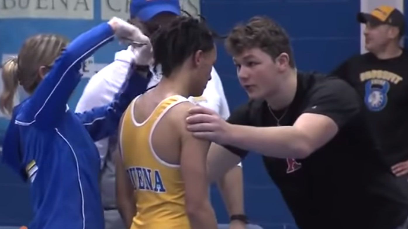 Referee who made high school US wrestler cut dreadlocks banned 2 years