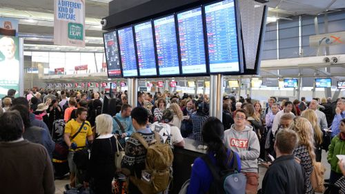 Consumer advocacy group Choice wants Australian airlines to pay up for flight delays and cancellations deemed within their control. (AAP)