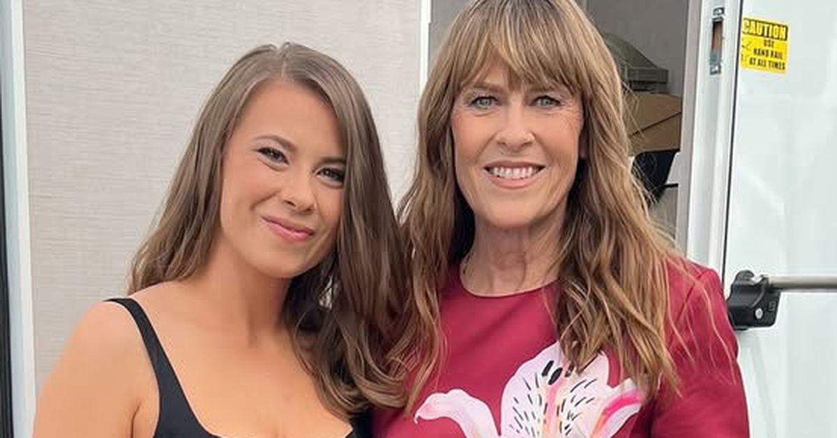 Robert Irwin Dancing with the Stars: Terri and Bindi Irwin get glam for his debut