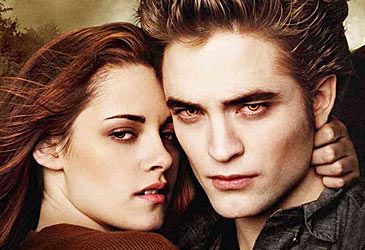 Who is the author of the Twilight series of vampire novels?