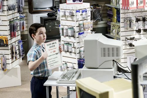Set in east Texas in 1989, 'Young Sheldon' explores the child genius' first forays into high school at the age of nine. (Young Sheldon)